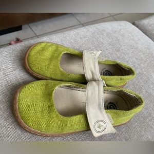 Livie & Luca girls shoes size 1